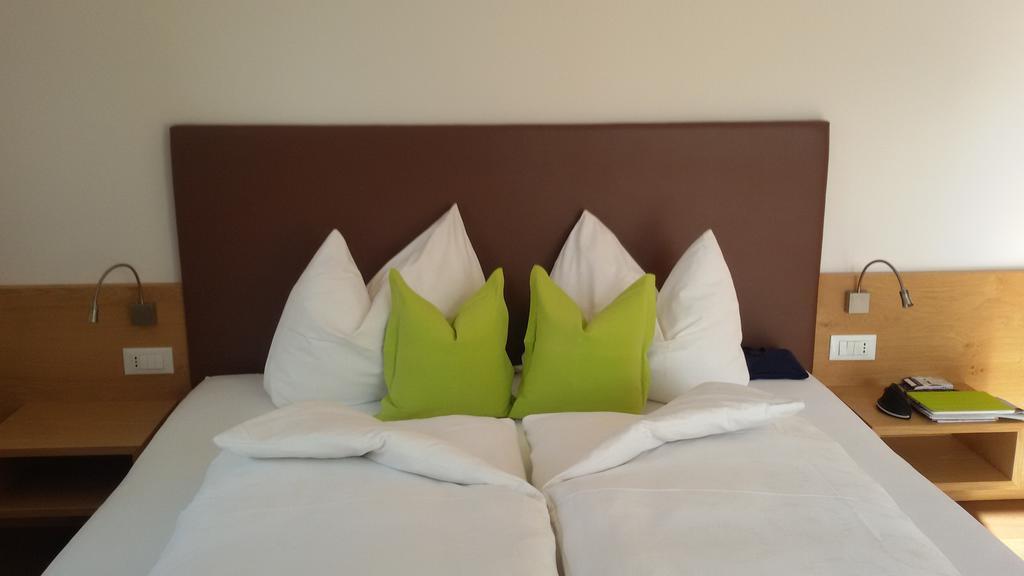 Garni Raffein Hotel Lana Exterior foto